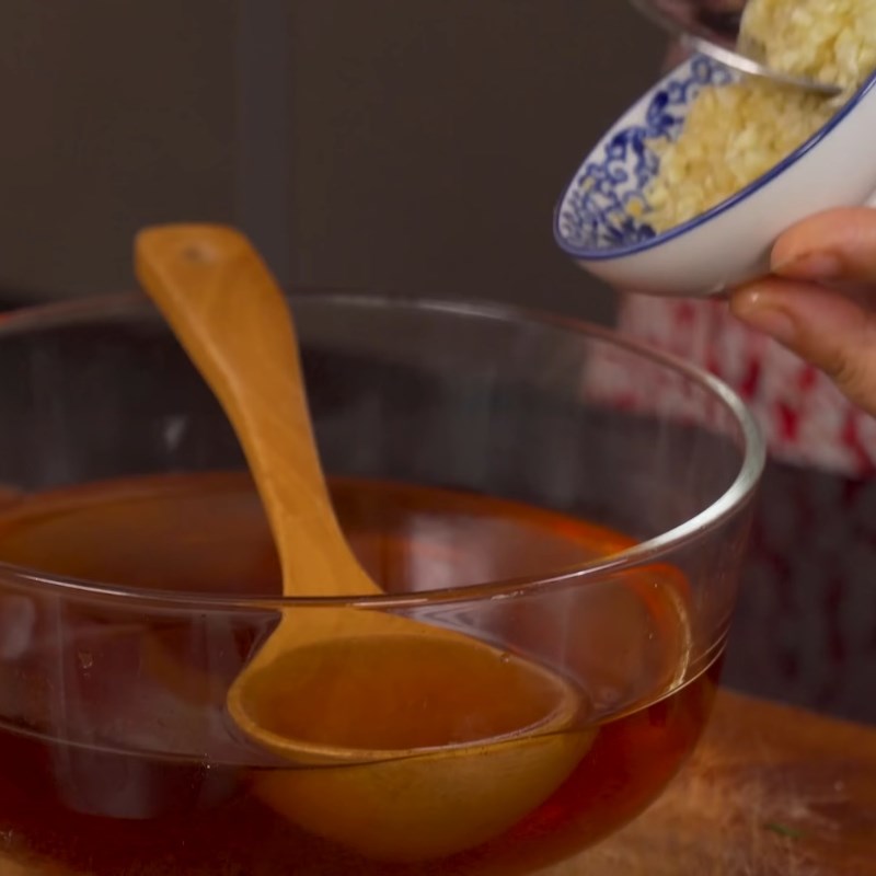 Bước 4 Pha nước chấm và chuẩn bị rau sống Bánh khọt miền Tây