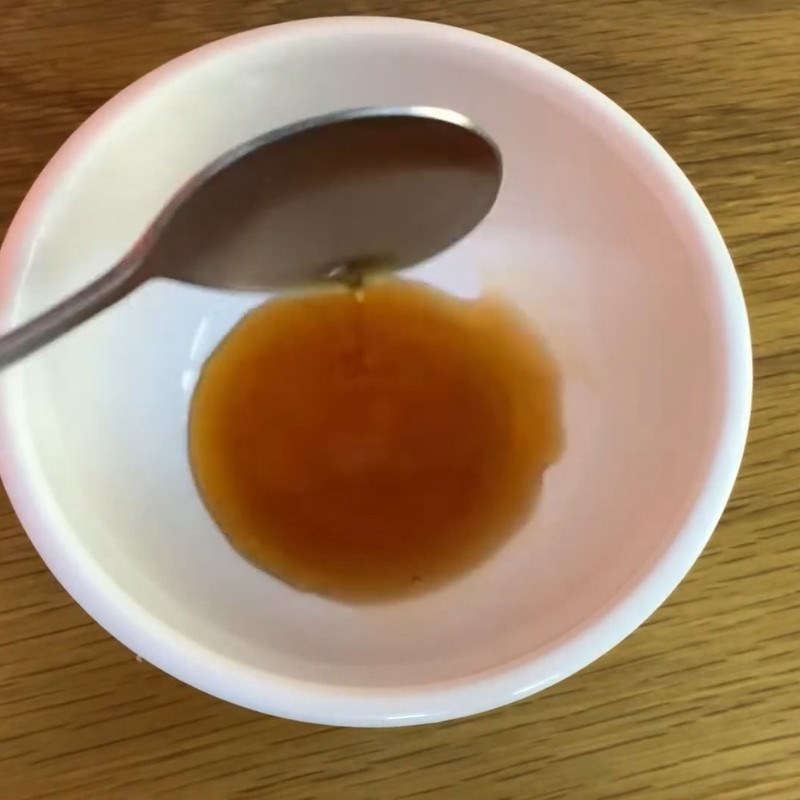 Bước 4 Pha nước sốt trộn nộm chua ngọt Nộm bí xanh