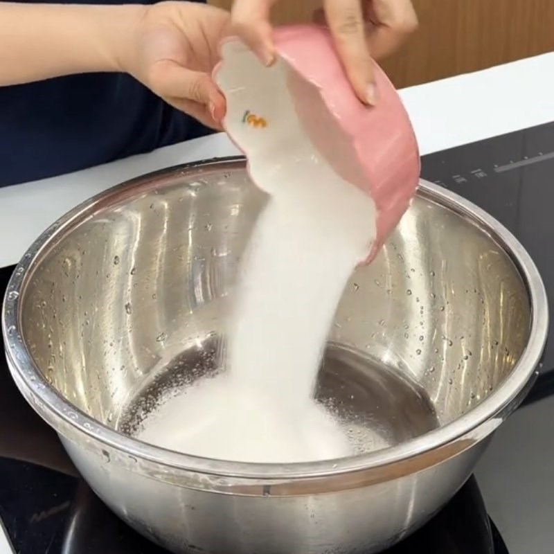 Bước 2 Pha sữa dừa béo ngậy Sữa dừa sương sáo