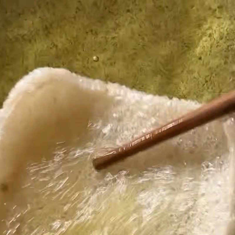 Bước 6 Phi hành tỏi và chiên phồng tôm Gỏi rau tiến vua tôm thịt