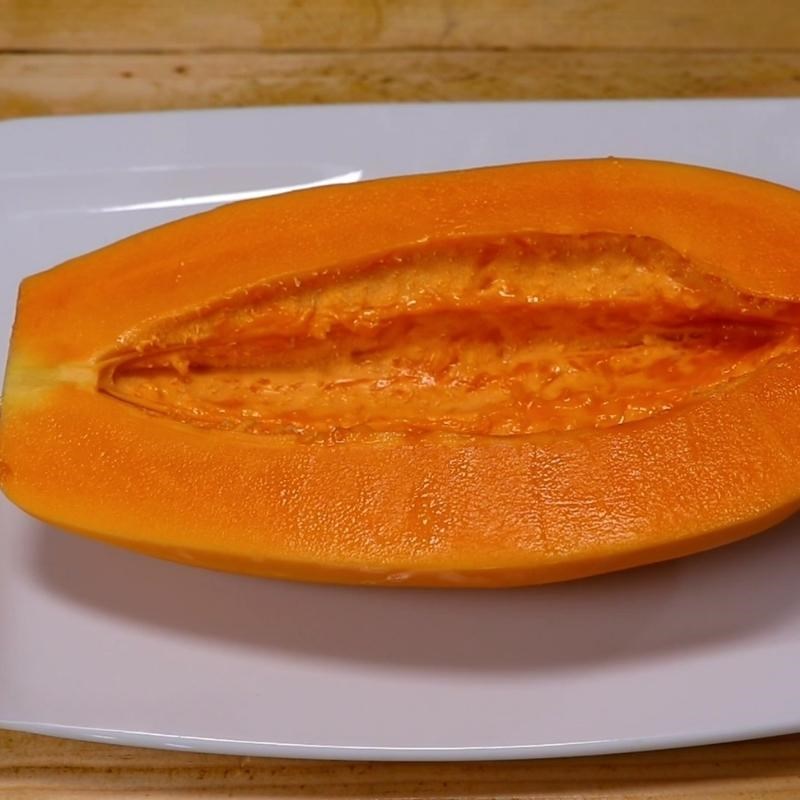 Bước 2 Sơ chế đu đủ chè tuyết giáp