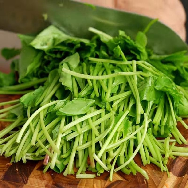 Bước 1 Sơ chế rau củ và tỏi ớt băm nhỏ Miến trộn thập cẩm