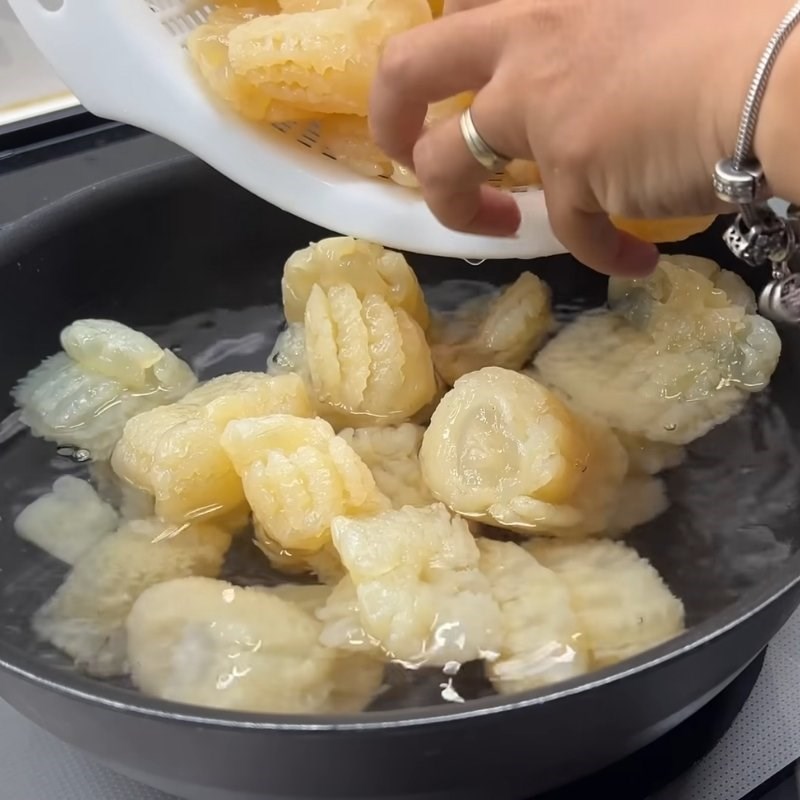 Bước 1 Sơ chế Sứa đạn giòn ngon, không mặn sứa đạn sốt thái