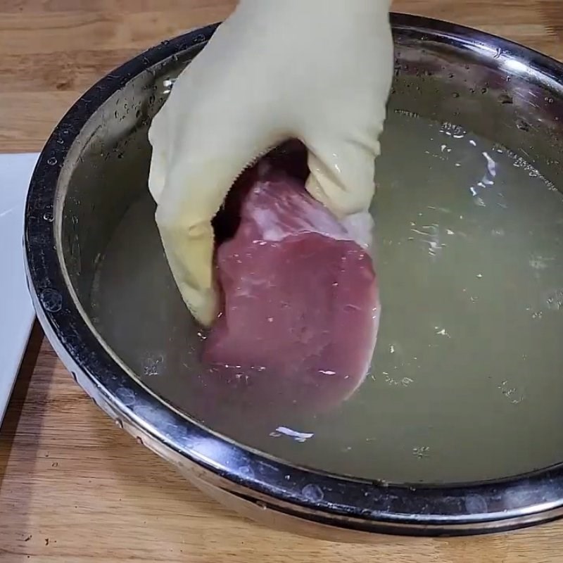 Bước 1 Sơ chế thịt lợn Thịt lợn tái chanh