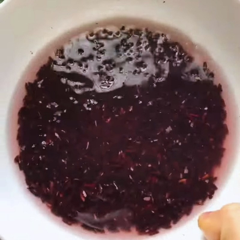 Bước 1 Sơ chế và ngâm gạo lứt, đậu xanh Xôi gạo lứt