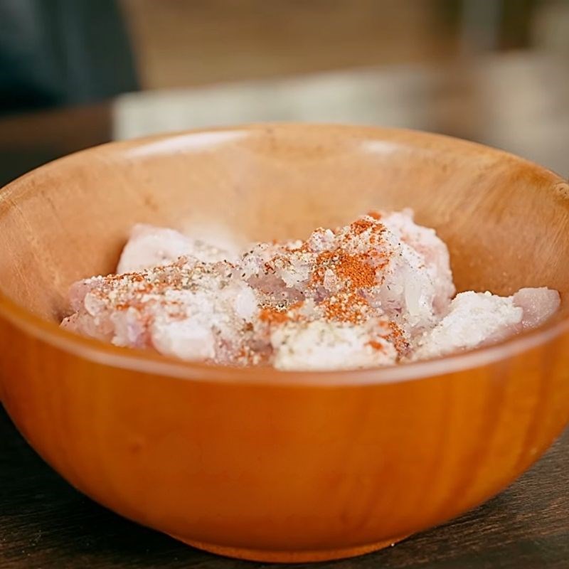 Bước 1 Sơ chế và ướp sụn Bánh mì xíu mại chén