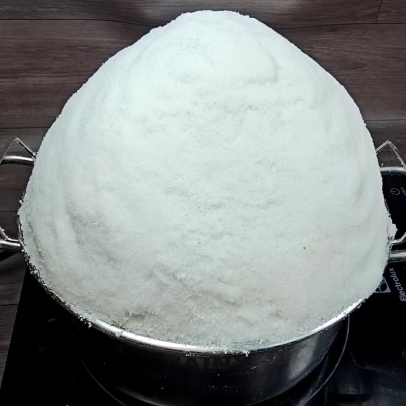 Bước 5 Tạo hình và nướng trứng Trứng cút nướng muối Trung Hoa