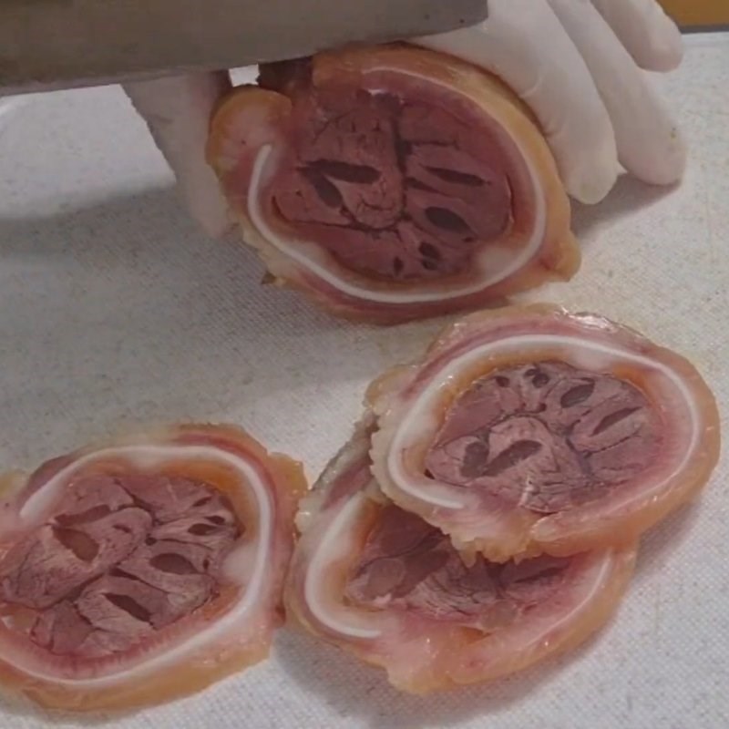 Bước 6 Thành phẩm Tai heo cuộn bắp bò ngâm mắm