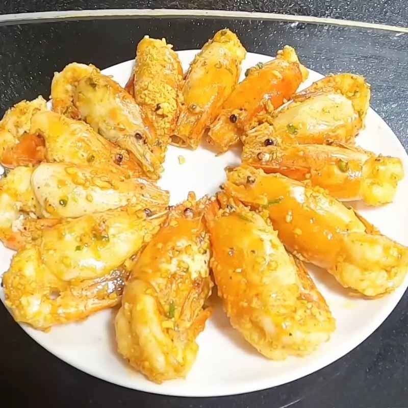 Bước 5 Thành phẩm Tôm càng cháy tỏi