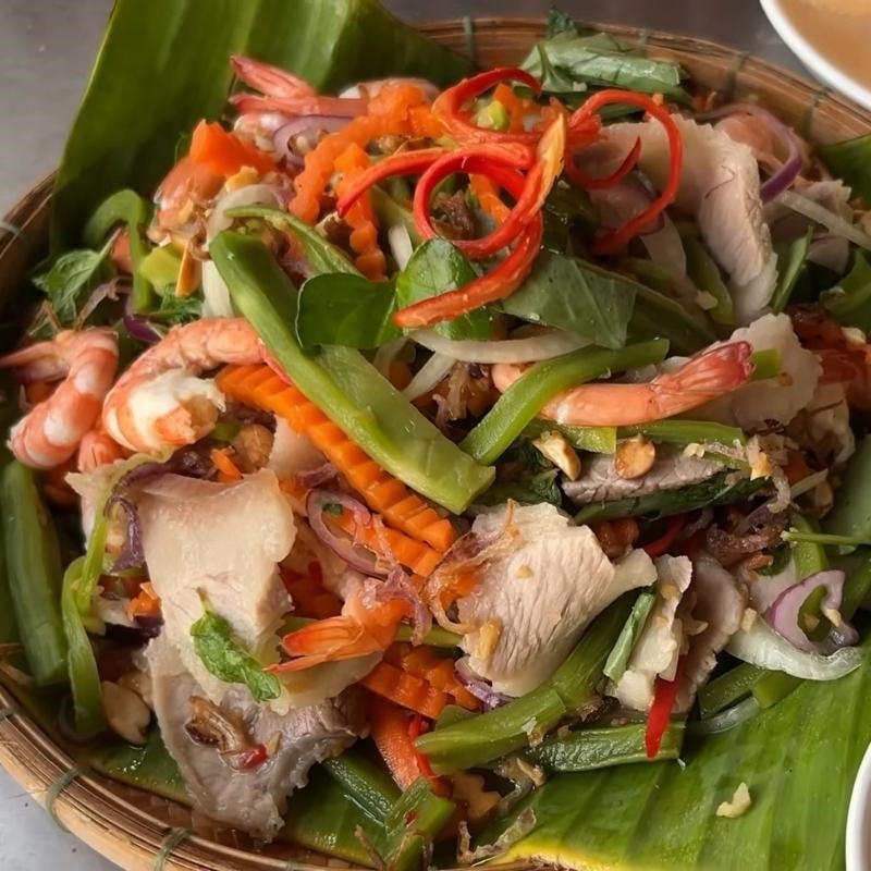 Bước 8 Thành phẩm Gỏi rau tiến vua tôm thịt