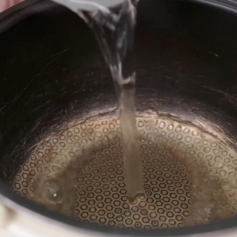 Bước 3 Ủ sữa chua bằng nồi cơm điện cách làm sữa chua uống