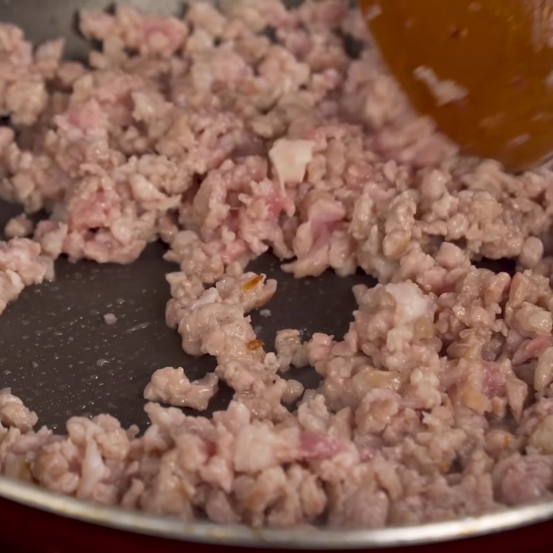 Bước 2 Xào nhân tôm thịt đậm đà Bánh khọt miền Tây