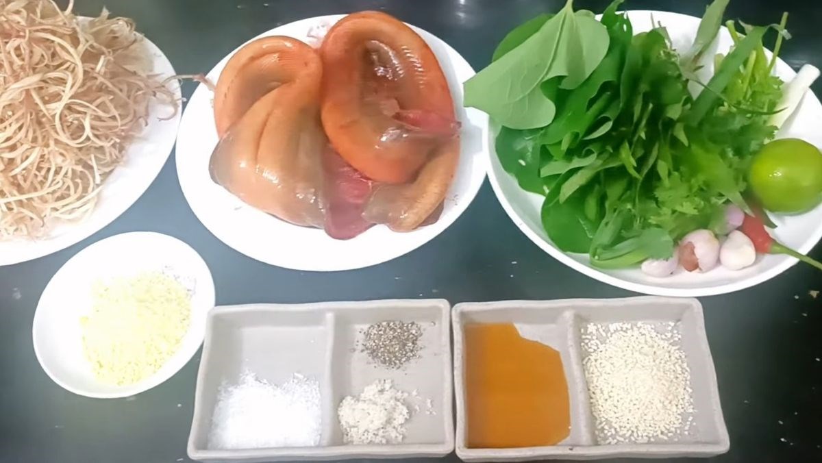Nguyên liệu món ăn cách làm món lươn xào hoa chuối thơm ngon đậm đà chuẩn vị cho bữa cơm nhà