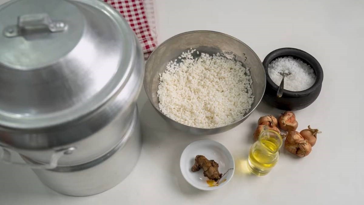Nguyên liệu món ăn cách làm xôi hoàng phố dẻo thơm màu vàng đẹp mắt cực đơn giản tại nhà