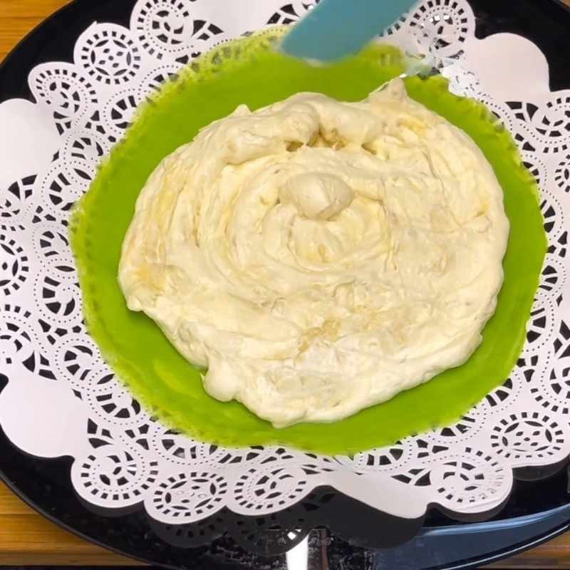 Bước 3 Tạo hình bánh sầu riêng Phú Sĩ Bánh Phú Sĩ sầu riêng