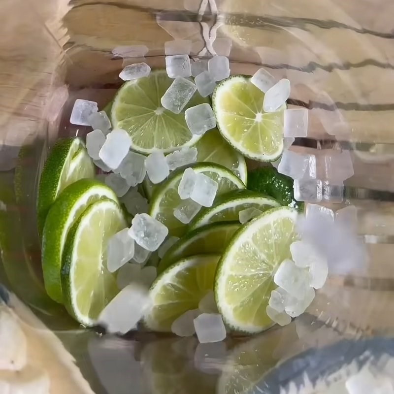 Bước 2 Cách ngâm chuối sứ chanh đường phèn Cách ngâm chuối chanh đường phèn