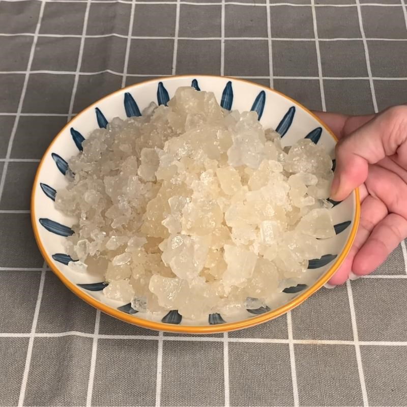 Bước 2 Chuẩn bị đường phèn và hũ thuỷ tinh Quất hồng bì ngâm mật ong