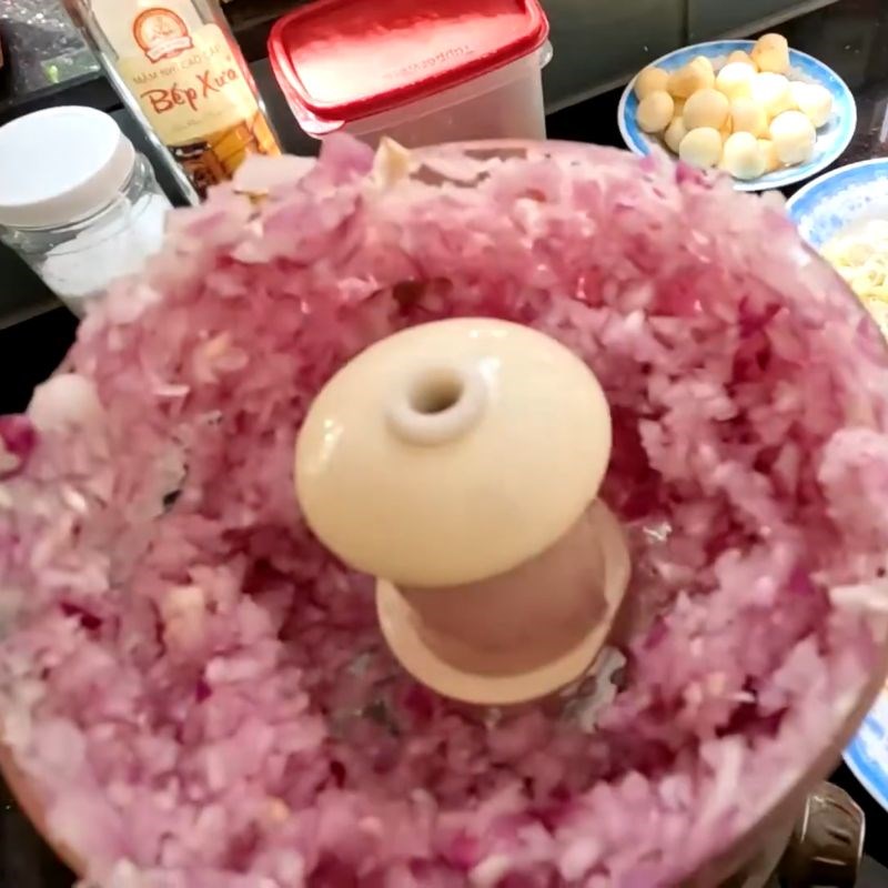 Bước 2 Chuẩn bị hành tỏi và sả ớt Sa tế tôm