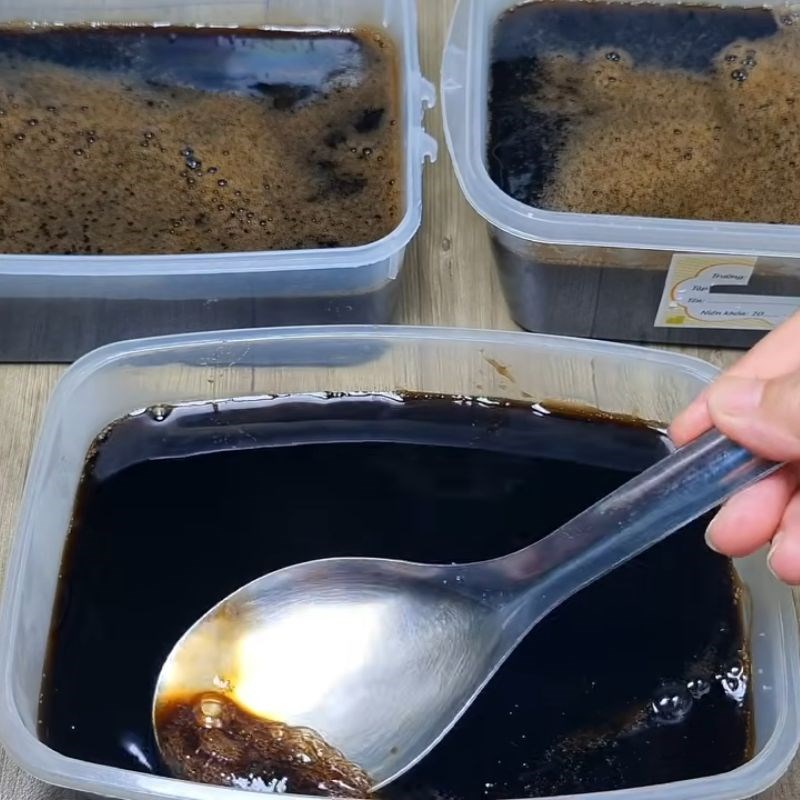 Bước 4 Đổ khuôn và làm lạnh sương sáo sương sáo hạt é
