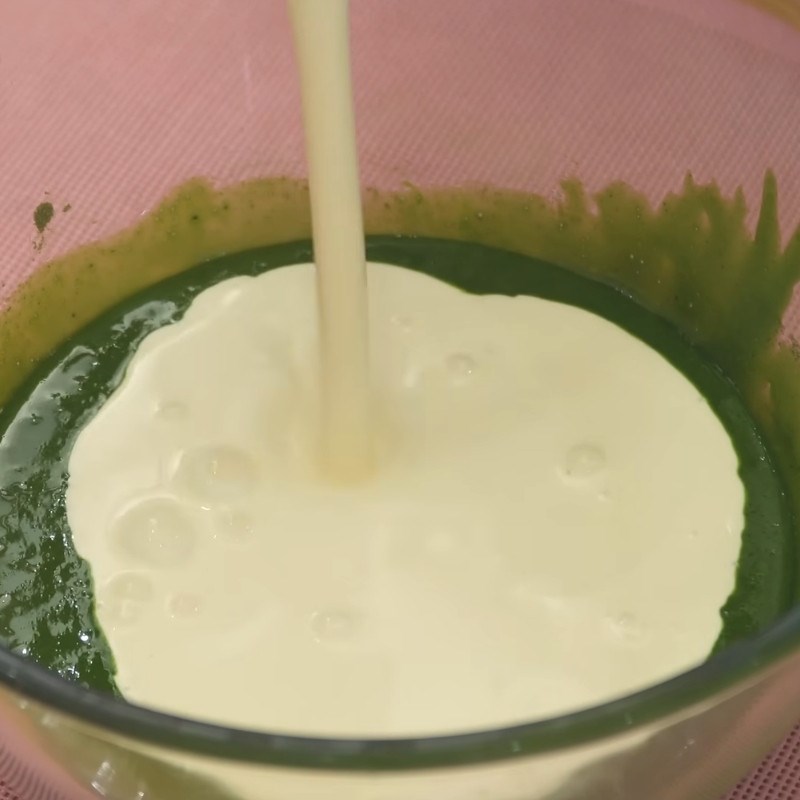 Bước 1 Làm nhân kem mochi trà xanh Kem mochi