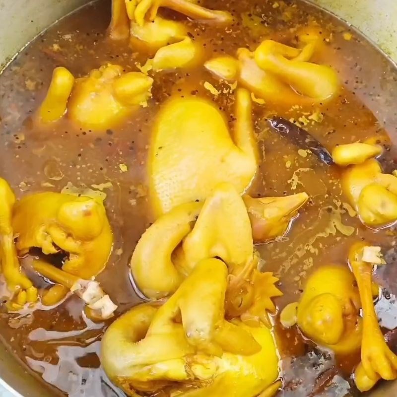 Bước 4 Luộc gà ủ muối hoa tiêu thảo mộc Gà ủ muối thảo mộc
