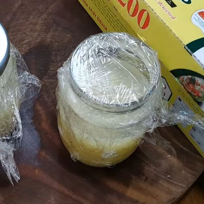 Bước 4 Ngâm rượu tỏi đúng tỉ lệ Cách ngâm rượu tỏi