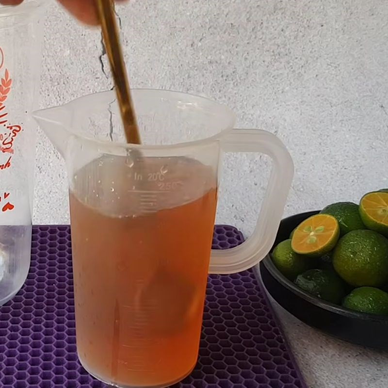 Bước 5 Pha hồng trà tắc ngon theo từng ly Hồng trà tắc