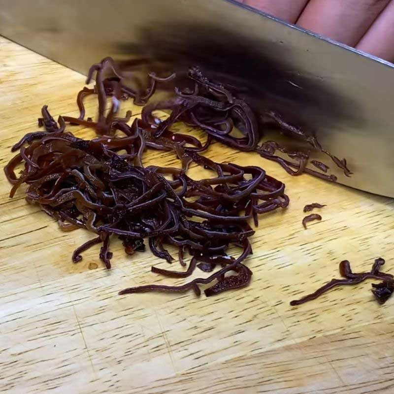Bước 1 Sơ chế miến và các loại rau củ Miến dong xào