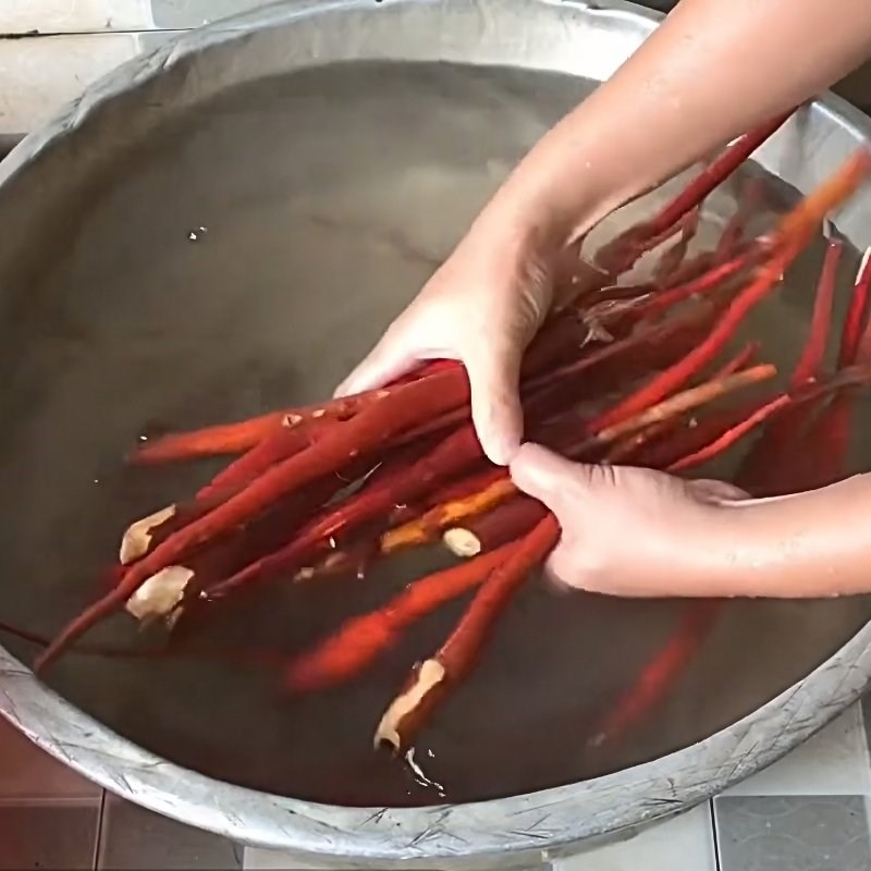 Bước 1 Sơ chế sâm cau Cách ngâm rượu sâm cau