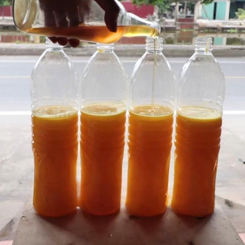 Bước 1 Sơ chế và lên men nước dứa Cách ngâm rượu dứa