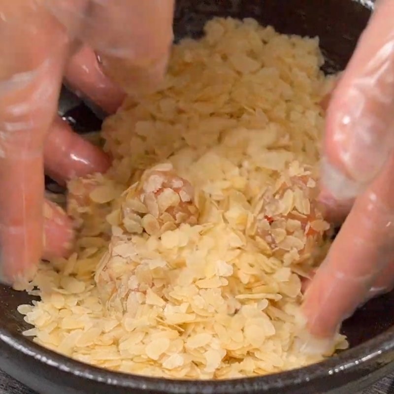 Bước 4 Tạo hình chả cá cốm Chả cá chiên cốm