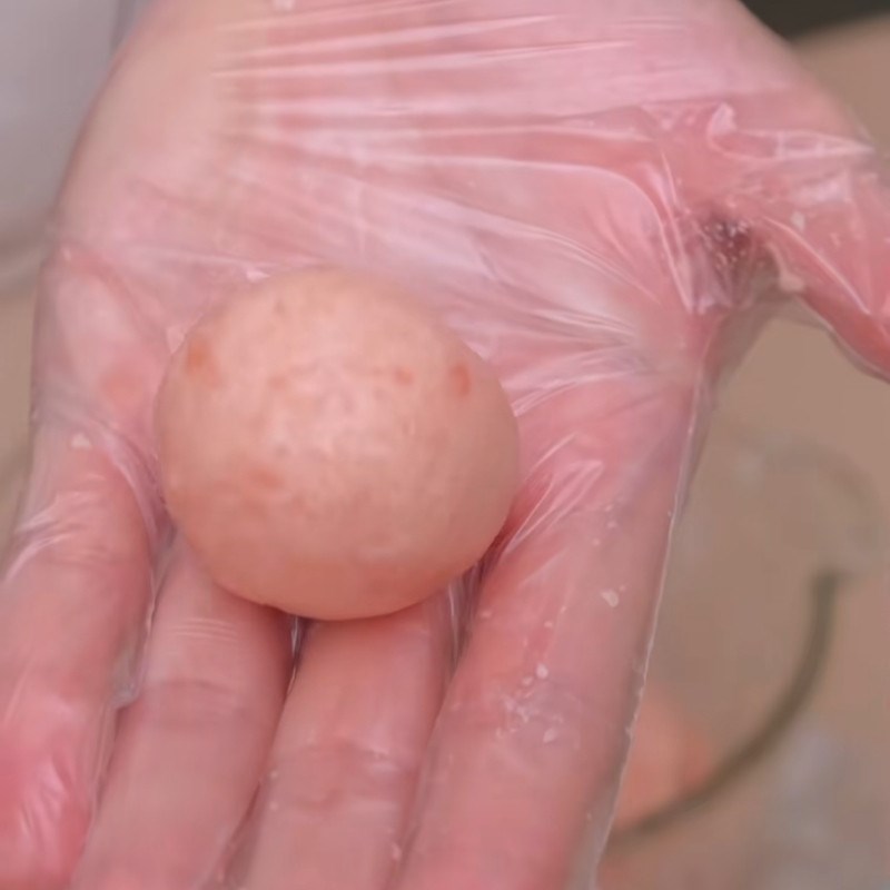 Bước 5 Tạo hình và luộc ức gà băm viên Ức gà viên