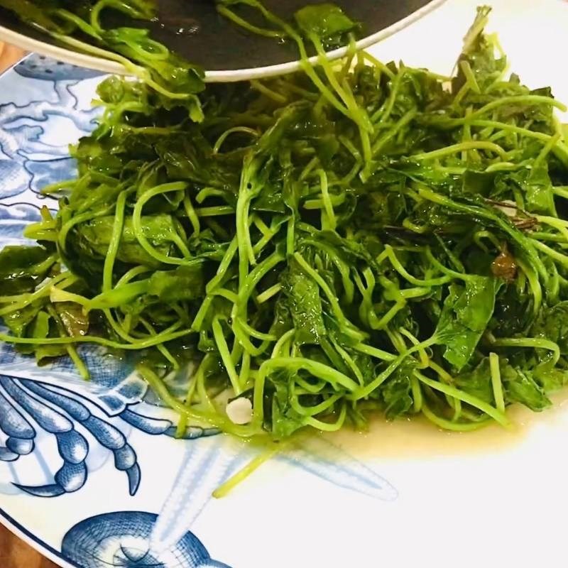 Bước 3 Thành phẩm Rau má xào tỏi