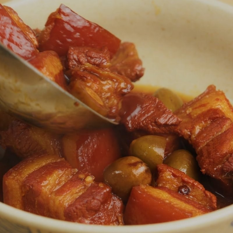 Bước 4 Thành phẩm Thịt kho trám xanh