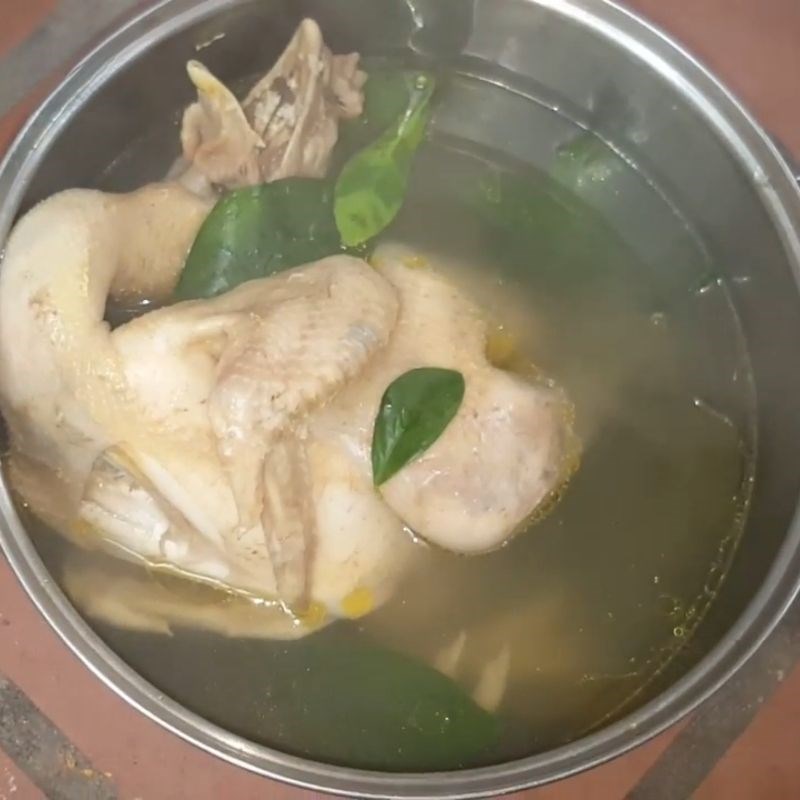 Bước 4 Thành phẩm Gà luộc lá chanh