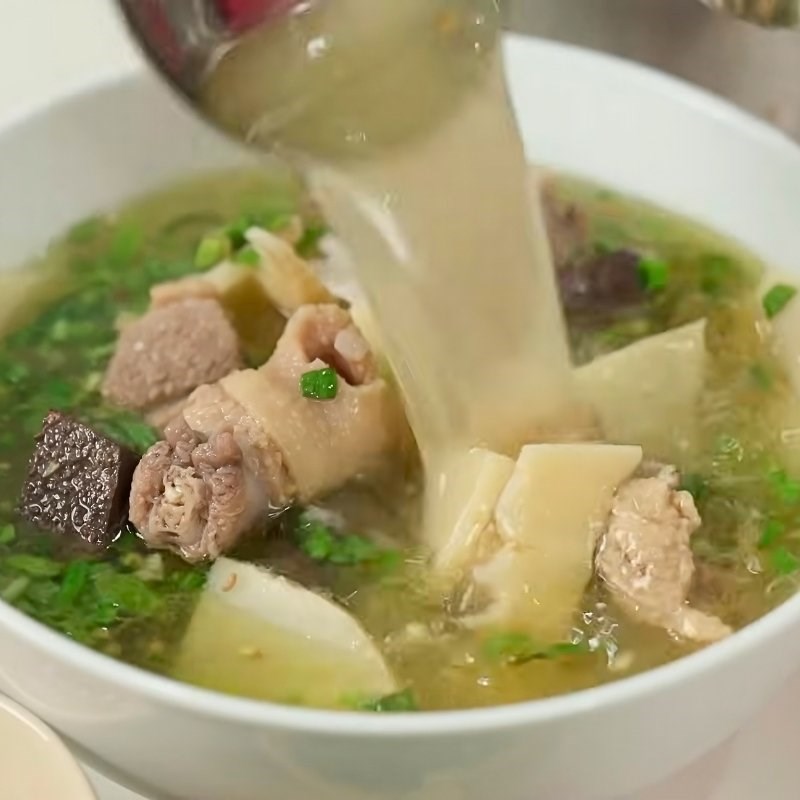 Bước 6 Thành phẩm Vịt nấu măng chua