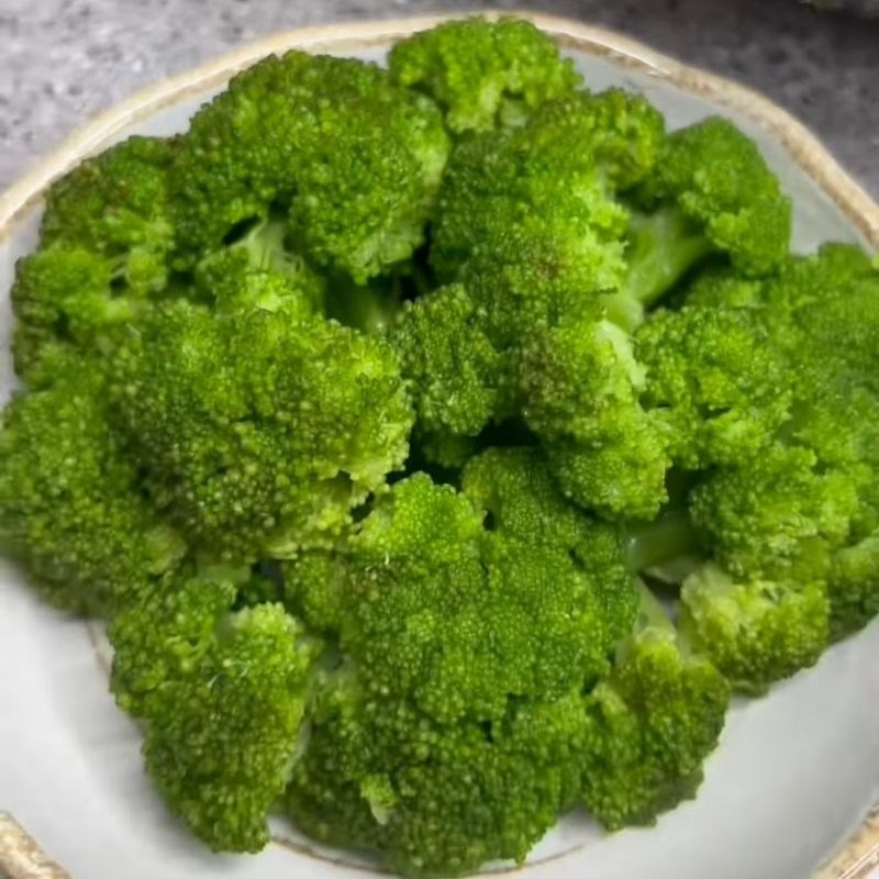 Bước 4 Thành phẩm Súp lơ luộc