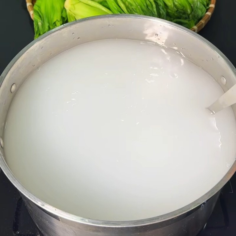 Bước 3 Tỷ lệ pha nước muối và đường Cách muối dưa cải truyền thống