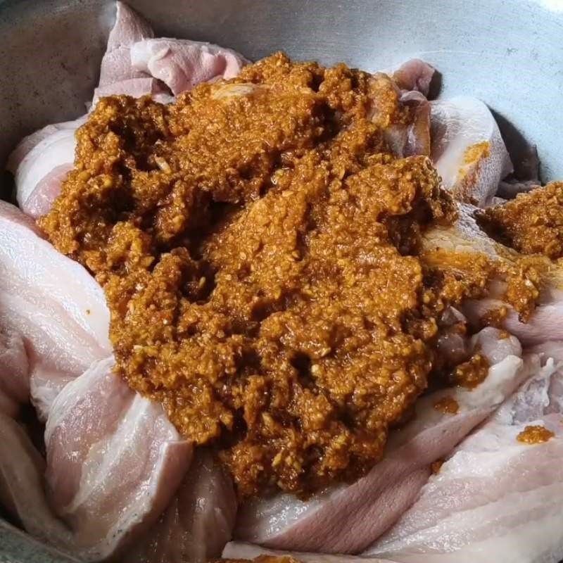 Bước 3 Ướp heo 1 nắng cho thấm vị Thịt một nắng