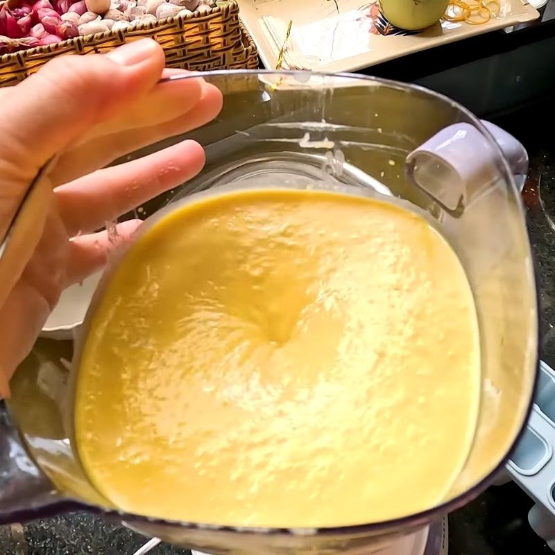 Bước 3 Xay hỗn hợp kem sầu riêng Kem sầu riêng sữa chua không cần kem tươi