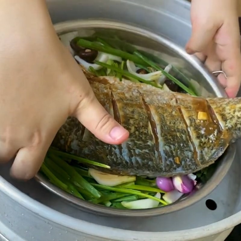 Bước 4 Hấp cá Cá hấp nước tương
