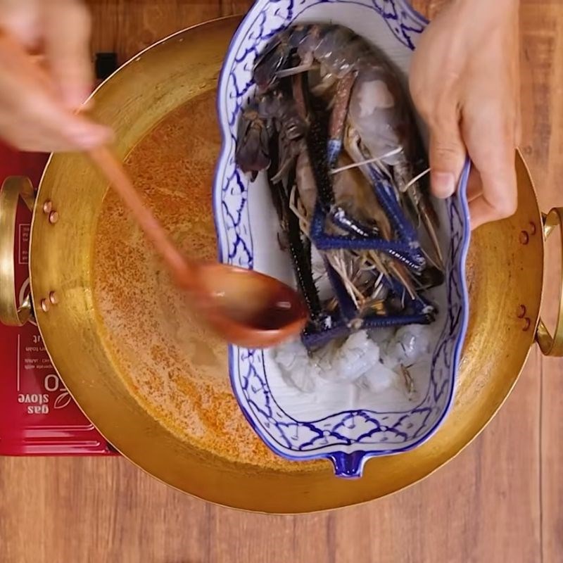 Bước 5 Hoàn thiện món ăn Súp tomyum