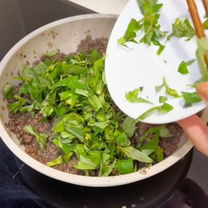 Bước 3 Hoàn thiện món ăn Chim câu xúc bánh đa