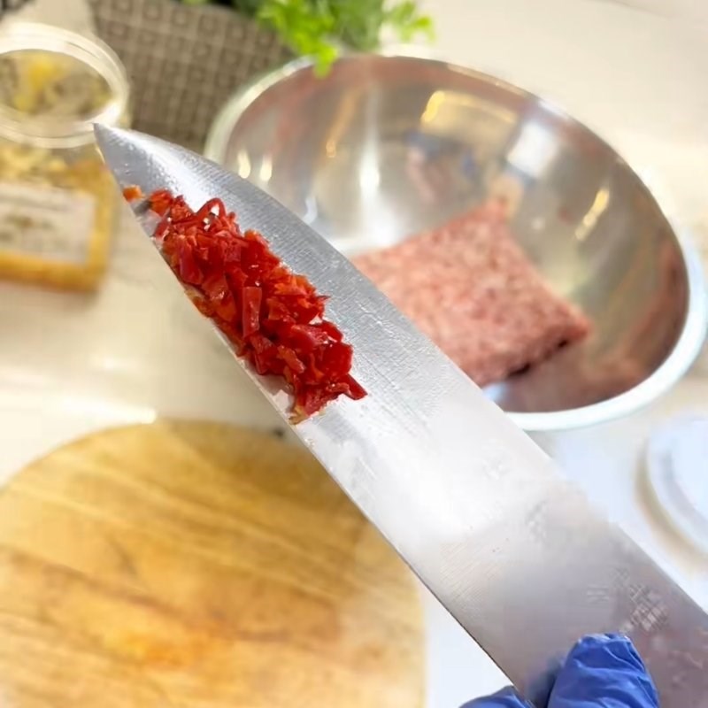 Bước 1 Sơ chế nguyên liệu Chả tôm thịt
