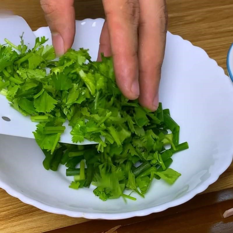 Bước 1 Sơ chế rau củ và mộc nhĩ Miến xào thập cẩm