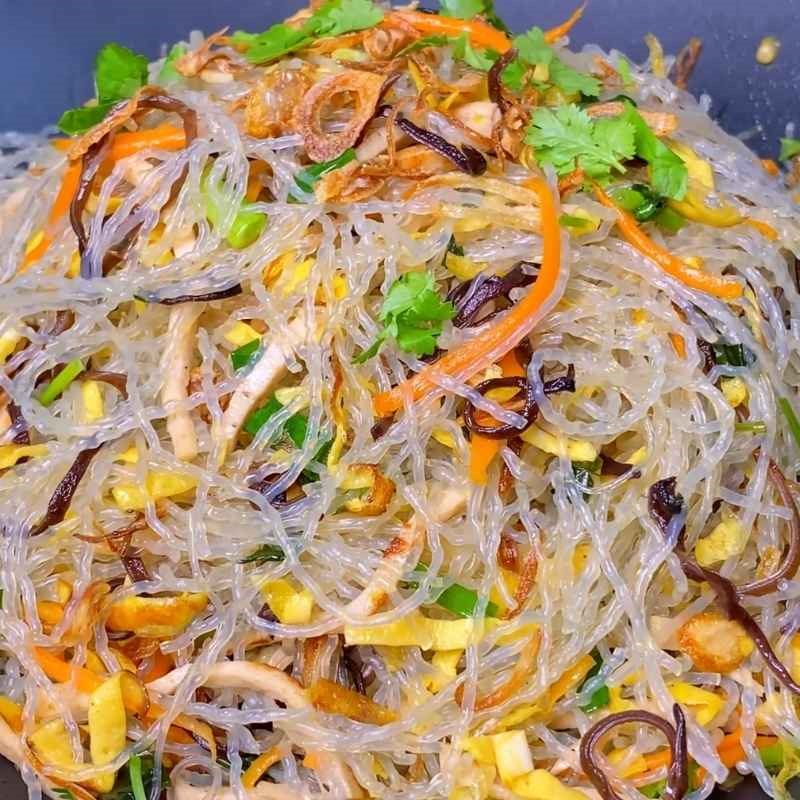 Bước 6 Thành phẩm Miến xào thập cẩm