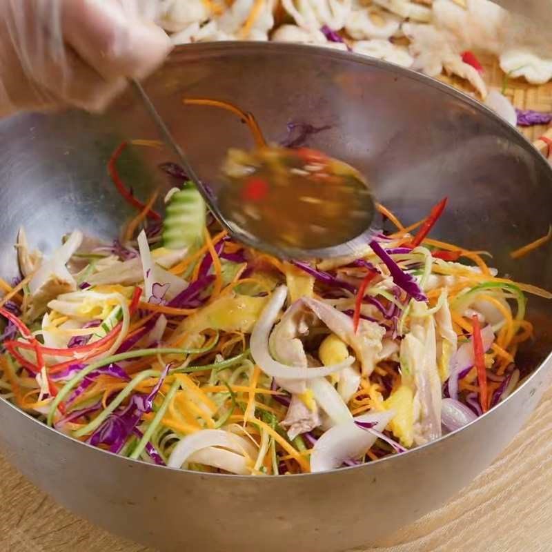 Bước 5 Trộn gỏi gà măng cụt Gỏi gà măng cụt