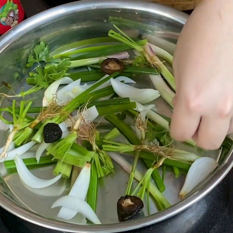 Bước 3 Ướp cá chẽm hấp nước tương và chuẩn bị hấp Cá hấp nước tương