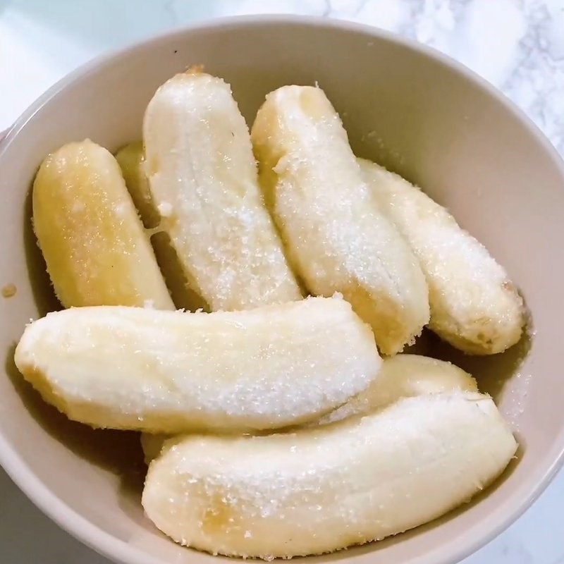 Bước 5 Ướp chuối sứ chín Chuối nếp nướng lá dứa