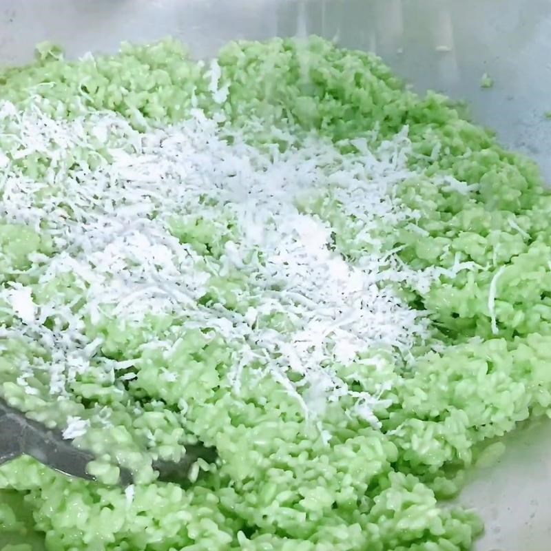 Bước 3 Xào nếp với nước cốt dừa Chuối nếp nướng lá dứa
